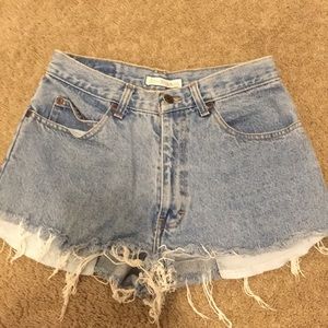 Vintage jean shorts!